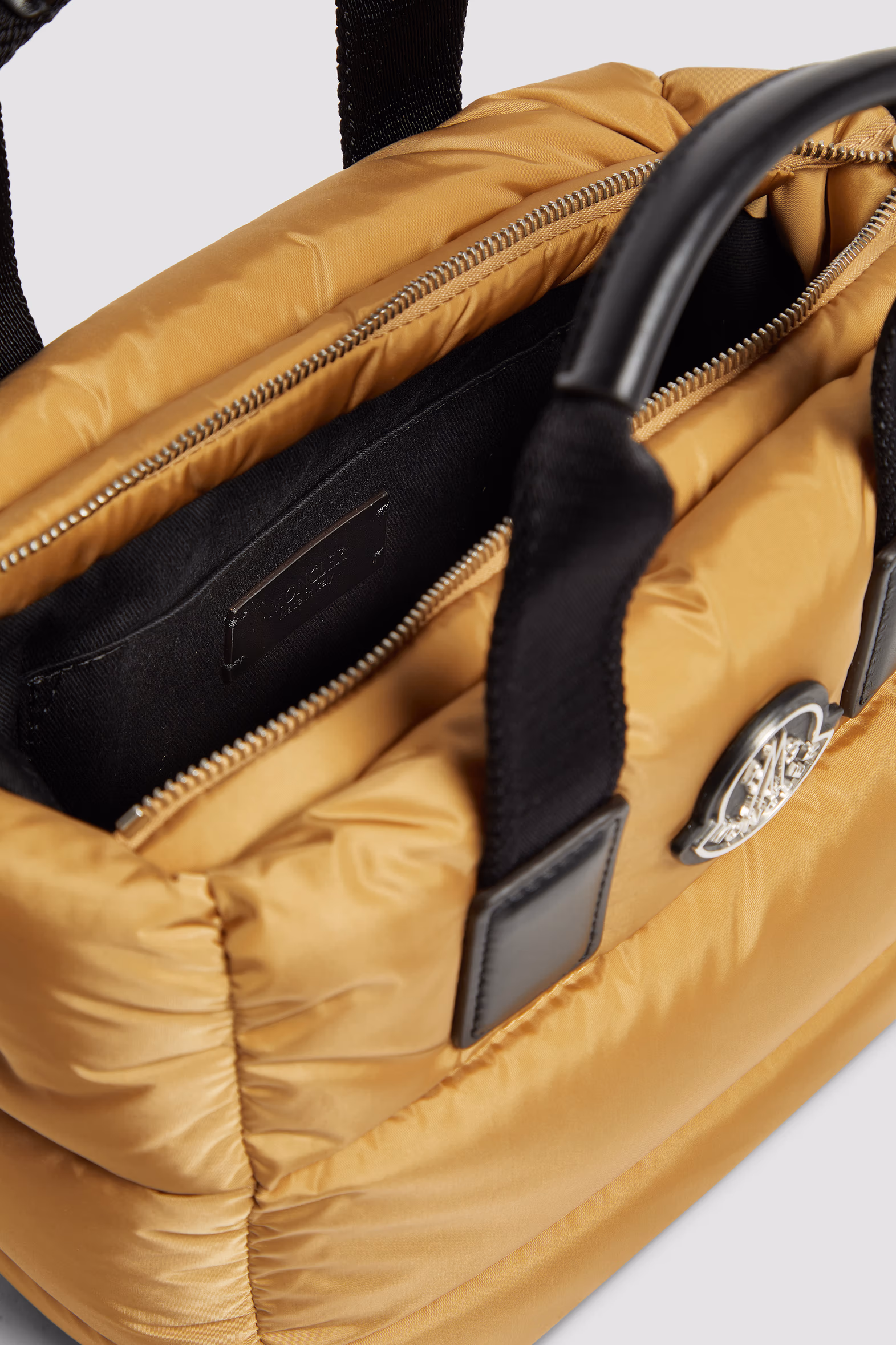 Minibolso tote impermeable Caradoc Mujer Amarillo Oscuro Moncler 5